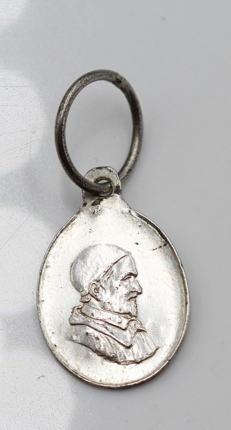 Rare Pendentif Des Hospices de Marseille