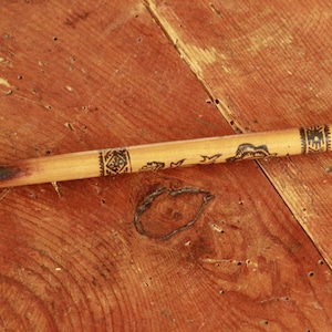 vintage Tahitian wooden pen holder