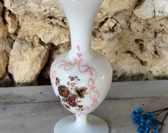 美しい白いオパーリンの花瓶 - Etsy 日本