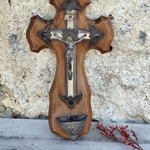rare Jésus Christ stoup