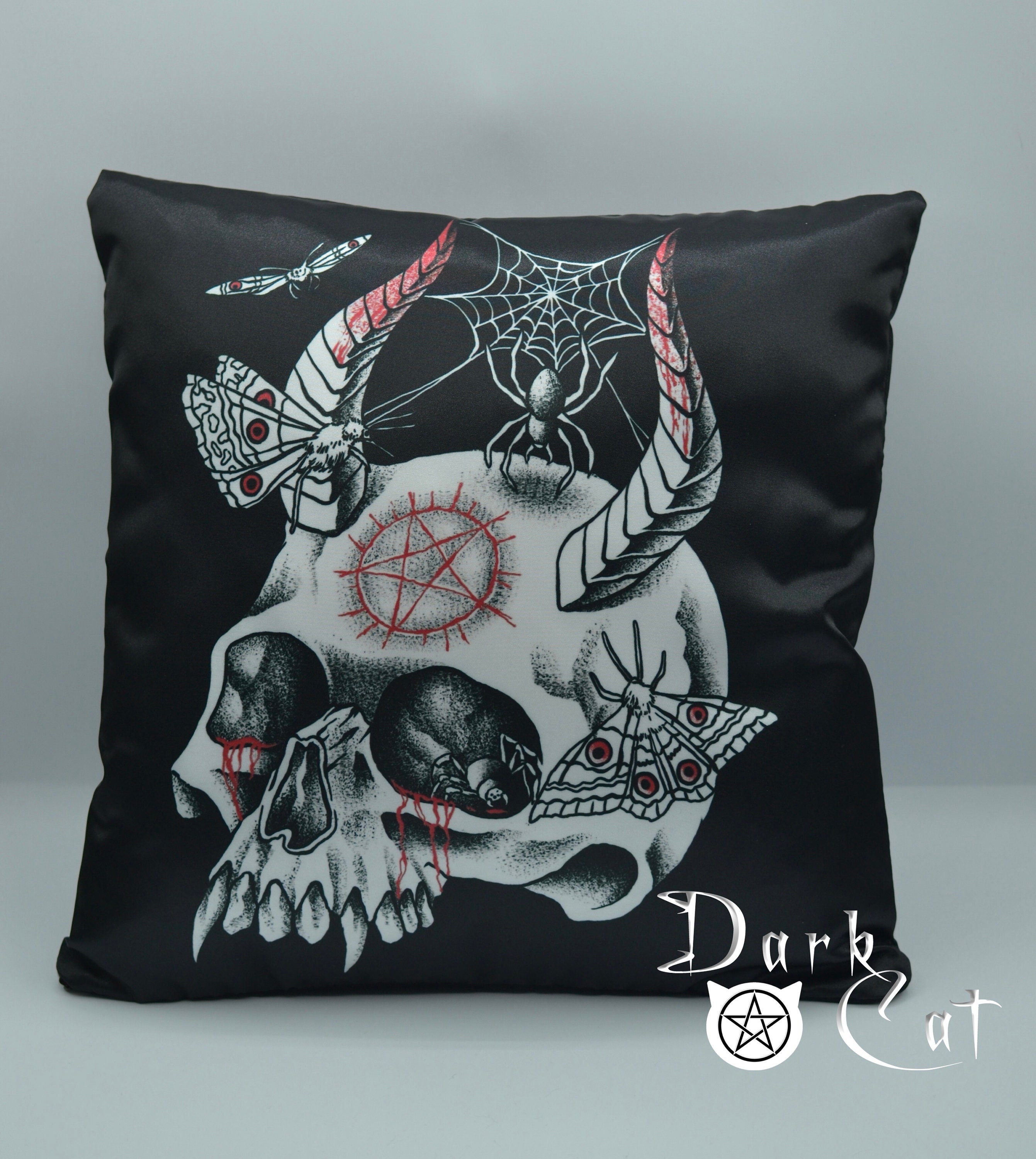 Coussin Crâne de Démon