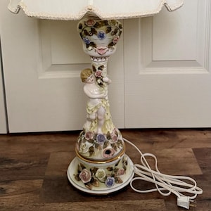 Antique Dresden Style Cherub Floral Table Lamp Gold Accents Great condition