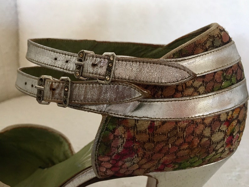 Beautiful pair of 1930s lam\u00e9 evening shoes