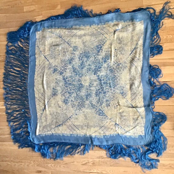 Beautiful 1920s lamé piano shawl