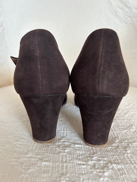 1930s PeepToe shoes in brown suede - image 7