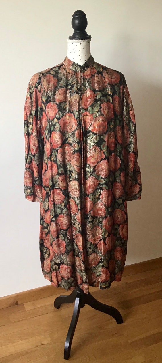 Antique 1920s lamé coat with beautiful floral pat… - image 1