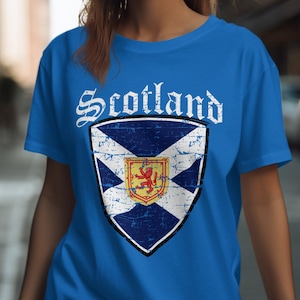 Scotland Flag T-Shirt, Lion Rampant of Scotland, Distressed Scottish Flag, Saltire Shirt, Scottish Pride T-Shirt, Scottish Gift Idea