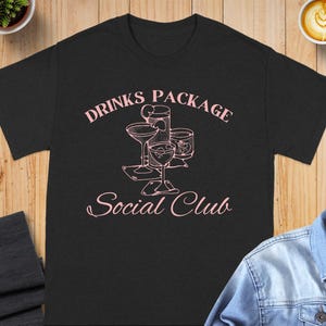 Koszulka z nadrukiem „Social Club” z pakietem napojów, koszulka z nadrukiem „Coctail”, prezent dla barmana, koszulka na imprezę, zabawna koszulka do picia, koszulka z nadrukiem „Bar”, koszulka „Night Out”