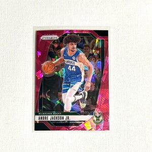 Basketball Karte - Andre Jackson Jr. #52 - Pink - Milwaukee Bucks - 2024 Panini Prizm Karte - Ungraded - Kostenloser Versand für Bestellungen ab 10 Dolla