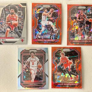 Basketbalkaarten - Chicago Bulls - kies je favoriete spelers - inclusief toploadcases - gratis verzending voor bestellingen van meer dan 10 dollar