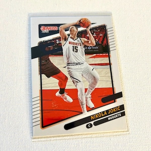 Basketball Karte - Nikola Jokic #28 - Weiß - Denver Nuggets 2021 Donruss Ticket Karte - Ohne Einstufung - Kostenloser Versand für Bestellungen über 10 Dollar