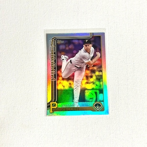 Cartão de beisebol - Mitch Keller #108 - Pittsburgh Pirates - Cartão holográfico Topps 2025 - Frete grátis para pedidos acima de 10 dólares