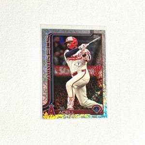 Cartão de beisebol - Jo Adell #211 - Los Angeles Angels - Cartão holográfico Topps 2025 - Frete grátis para pedidos acima de 10 dólares