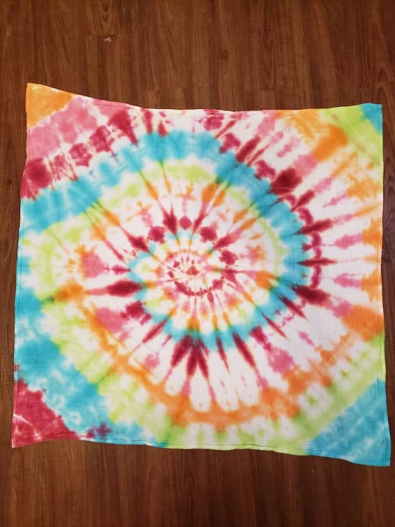 tie dye baby blanket
