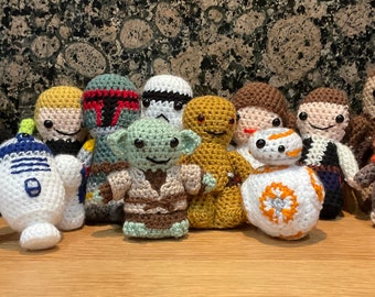 Star Wars crochet - individual characters available with or without a keyring