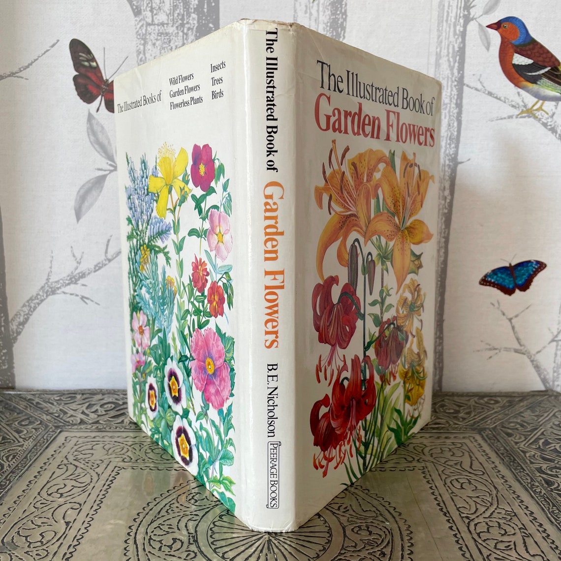 Illustrated Book of Garden Flowers. Botanical Images. Vintage Etsy