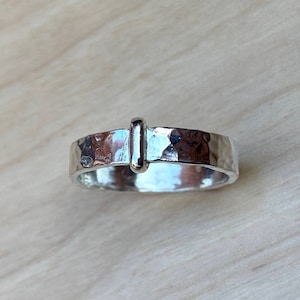 Outlander wedding ring on right hand top