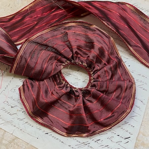 2.5” Vintage Wired stripe iridescent burgundy red with metallic Gold edging ribbon flowers Christmas  bow craft sewing