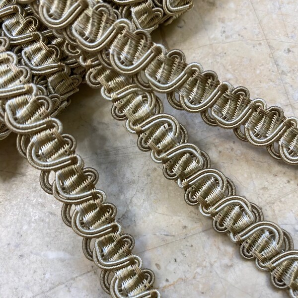 3/8" Vintage French Gimp Braid Trim Ombre earth ivory beige passementerie costume reenactment home decor DIY