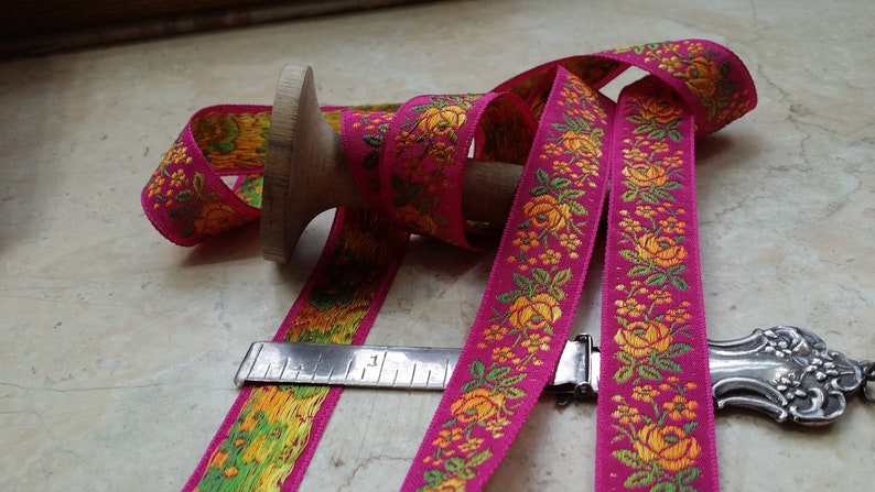 3/4 Vintage French Jacquard Trim Ribbon woven with embroidered sunset ombre florals 500 Fuchsia bows strap embellish crafting image 3