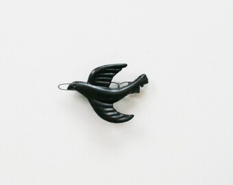 Vintage Plastic Black Bird Barrette