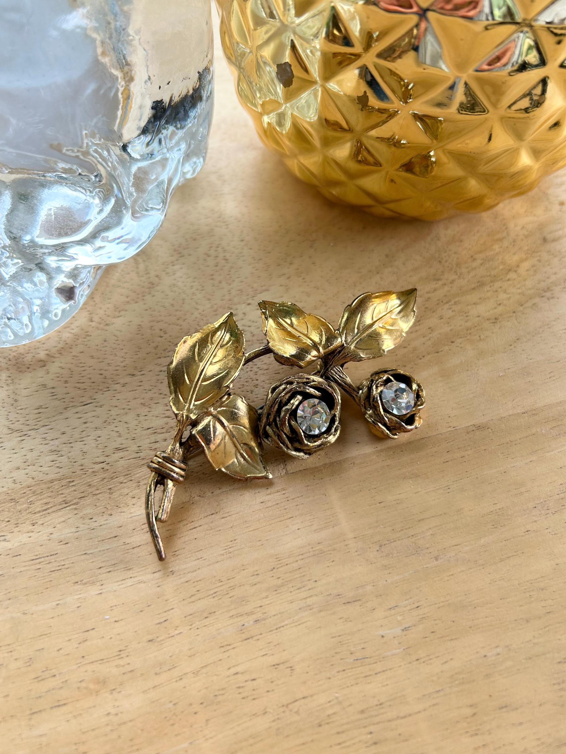 Poggi of Paris Pin - Etsy