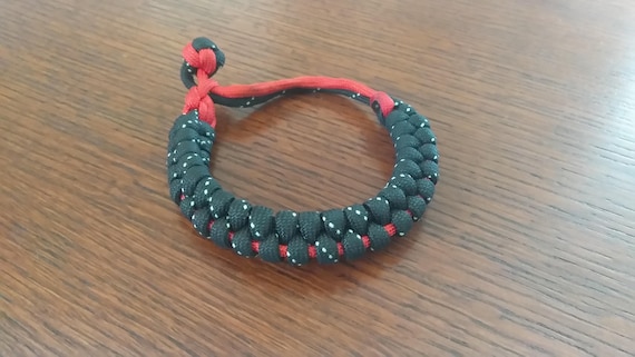 Rattlesnake Paracord Bracelet two Color Black Glow in the Dark Red Customizable Etsy Ireland