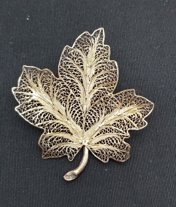 Vintage Costume Brooches, Lot of 4 Pins Leaves an… - image 3