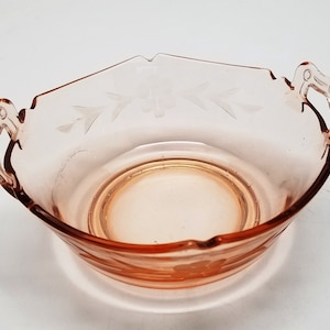 Pink Depression Glass Bowl With Handles