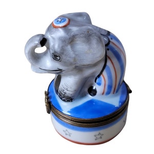 Limoges CHAMART CIRCUS ELEPHANT Porcelain Trinket Hinged Box France Peint Main (Hand Painted)