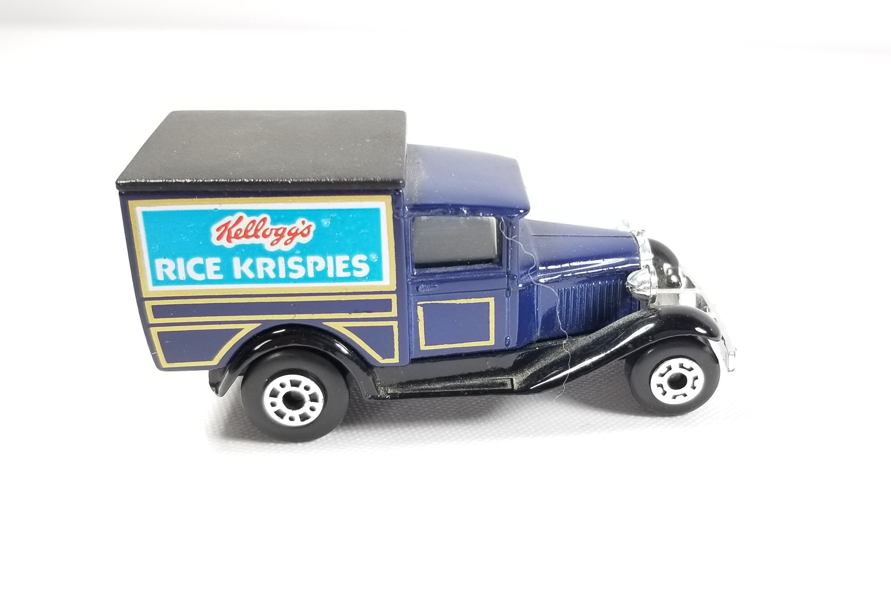 A 1979 Ford Kelloggs Rice Krispies Delivery Truck lktech.vn