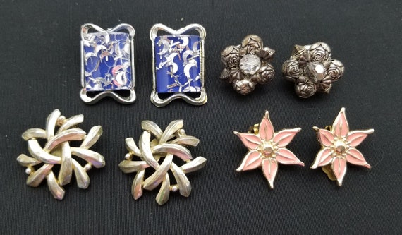 Vintage Clip Earrings, Lot of 4 Flowers and Free … - image 1