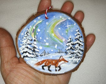 Astscheibe handbemalt "Fuchs im Schnee", Anhänger, Weihnachtsschmuck Baumscheibe