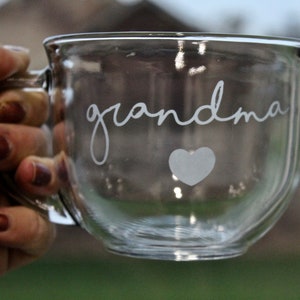 Grandma Mug/ Grandma Glass Mug/ Gifts for Grandma/ Pregnancy Announcement/Grandma Coffee Mug