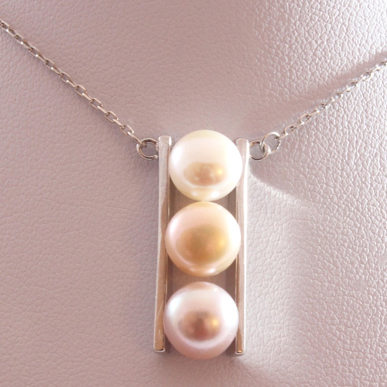 Triple Freshwater Cultured Pearl Pendant Necklace with Sterling Silver 40cm 8.0-8.5mm