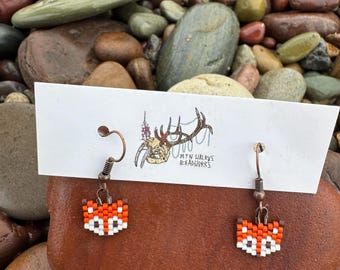 Fox Studs