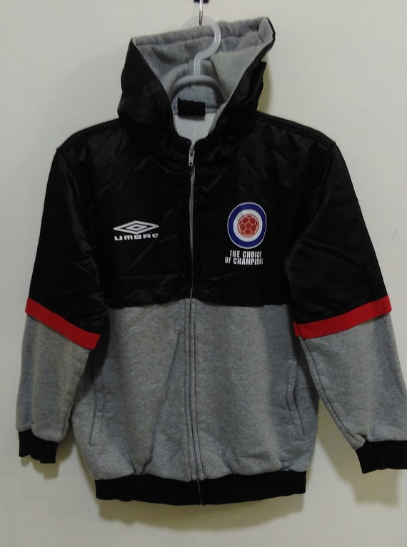 umbro jumper