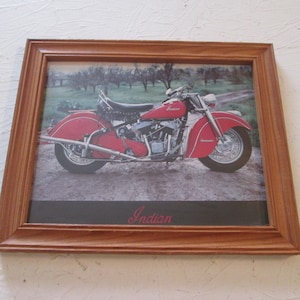 Vintage Roadmaster indio moto cartel bicicleta foto enmarcada marco de madera marco original plástico de cartón respaldo Motorcyle arte fotografía