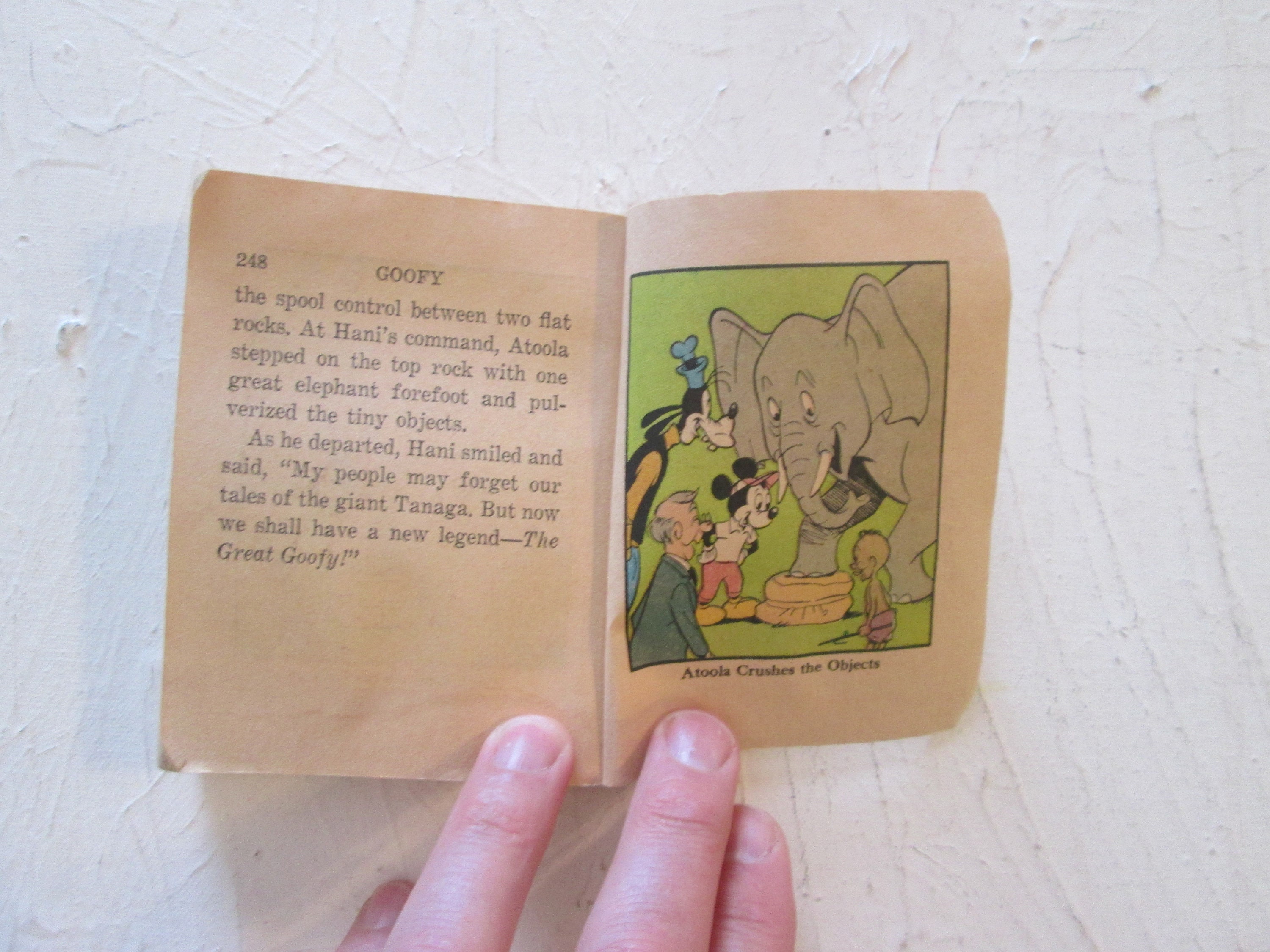 Vintage 1960s Walt Disney's Goofy in Giant Trouble Book