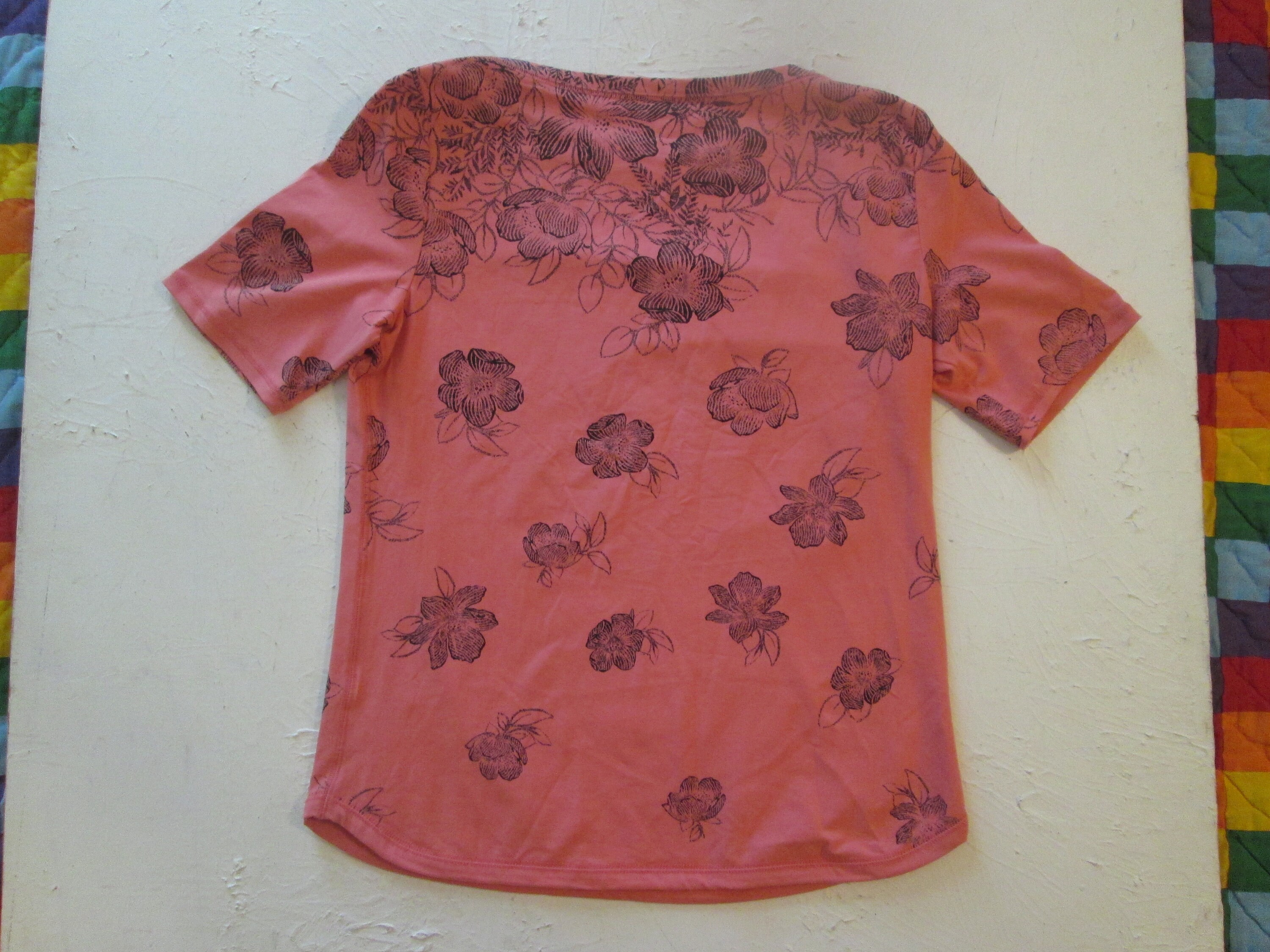 Talbots Floral Pattern T-shirt Pink 