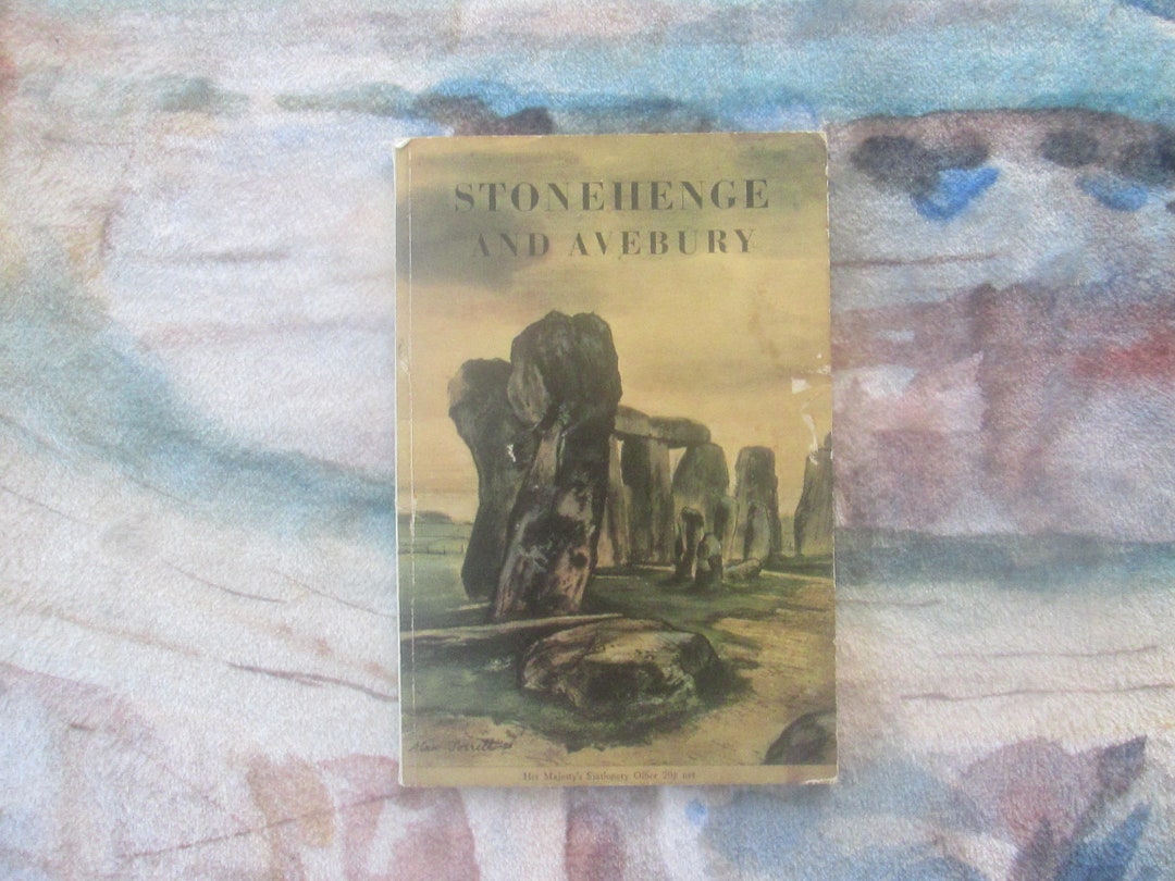 Vintage 1971 Stonehenge and Avebury Illustrated Guidebook - Etsy