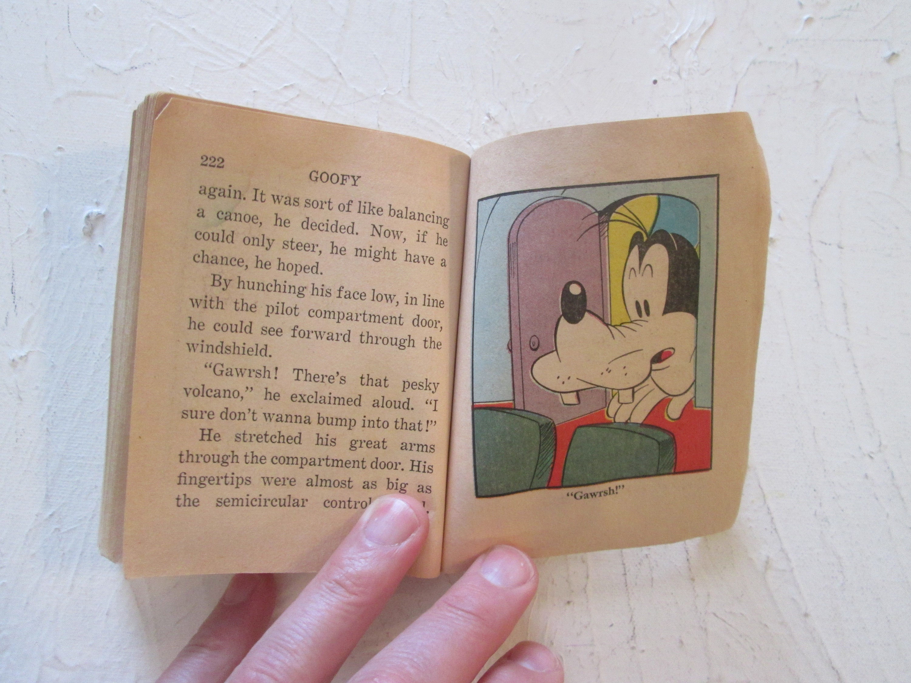 Vintage 1960s Walt Disney's Goofy in Giant Trouble Book