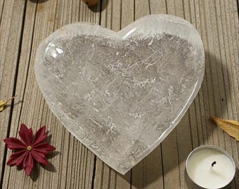 Heart Shaped Natural Clear Quartz Trinket Dish 143g. With White Banding