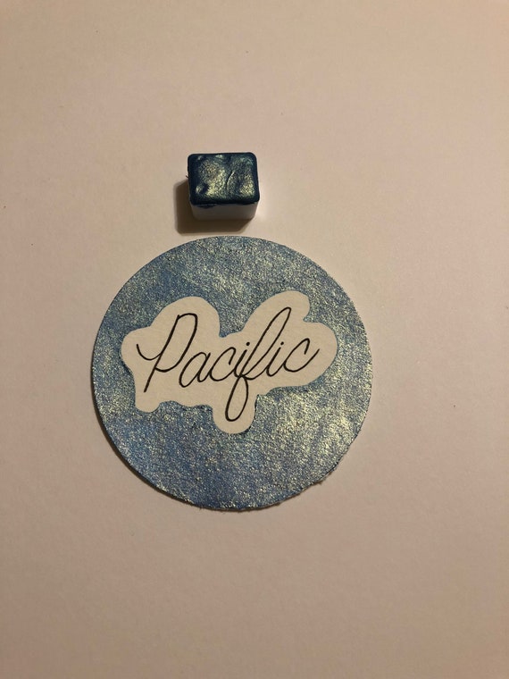 Pacific azul brillante hecho a mano acuarela single Halfpan