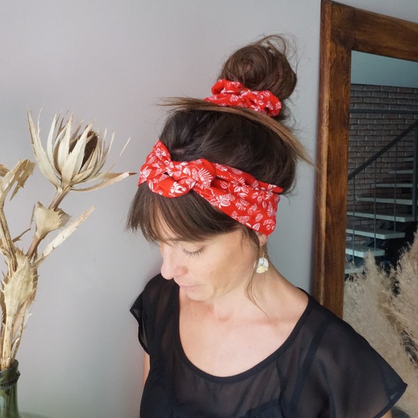 Chouchous et foulards rouge fleuri blanc - Foulard ceinture, foulchie ou scrunchie