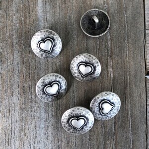 10 Stück altsilber Knöpfe aus Metall Herz Motiv Dirndl Tracht in 4 Größen image 2