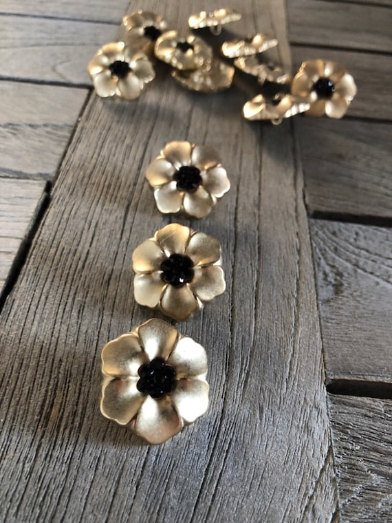 3 Stück Große Goldene Blüte Blume Metall Knöpfe Schmuckknöpfe Mit Schwarz Strass 25mm Made in Germany