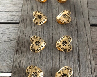 8 Stück antik gold glänzend Miederhaken Herz aus Metall Blech zum Annähen für Dirndl Tracht 17mmx16mm