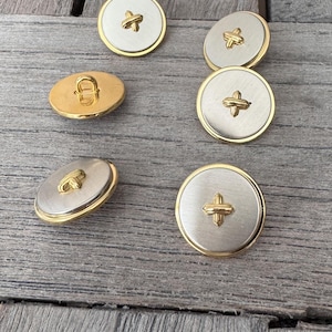 6 Stück silber mit gold farben flache Metall Knöpfe 15mm, 18mm oder 20mm