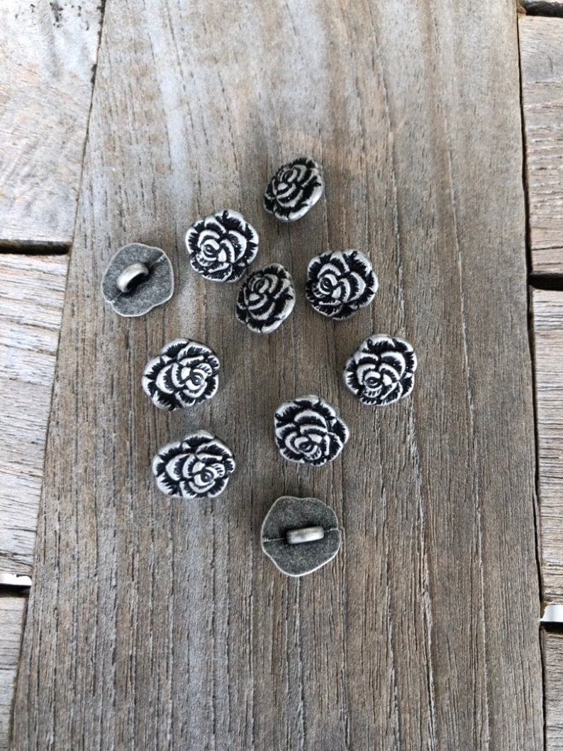 10 Stück Rose Knöpfe altsilber aus Metall Blume Motiv 12 mm bild 2